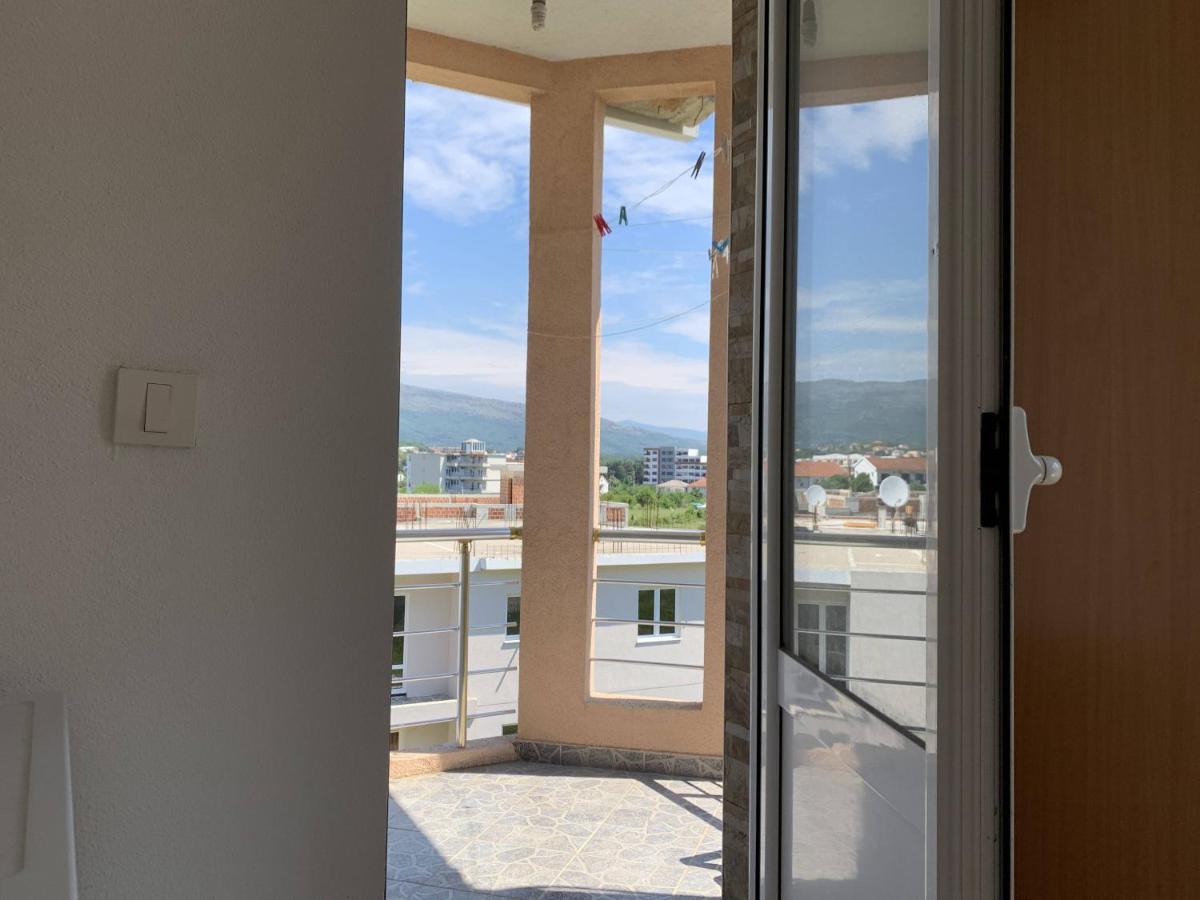 Guest House Koliqi - Hotel & Apartments Ulcinj Zewnętrze zdjęcie