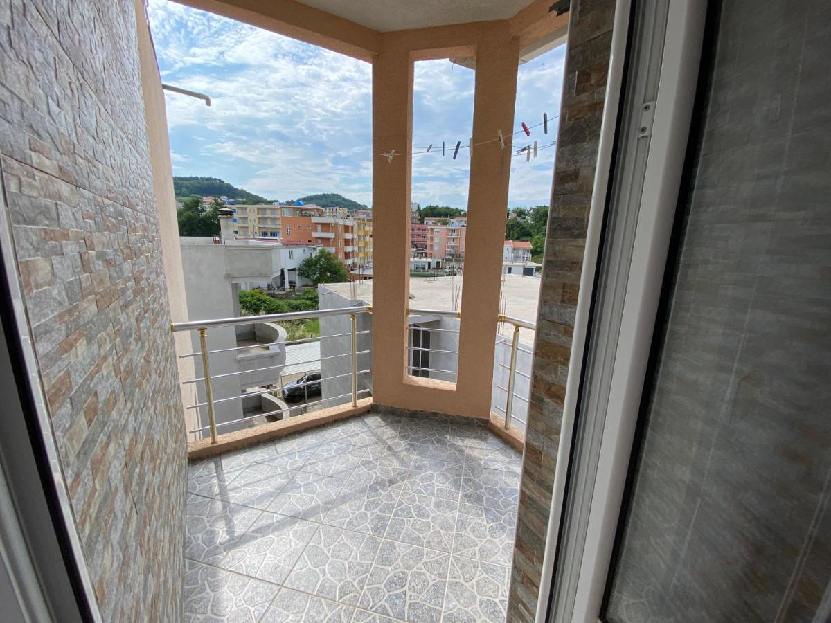 Guest House Koliqi - Hotel & Apartments Ulcinj Zewnętrze zdjęcie