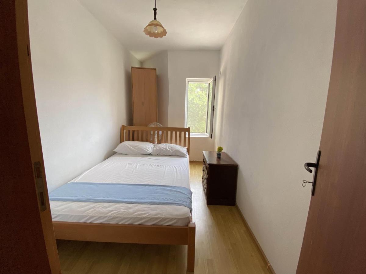 Guest House Koliqi - Hotel & Apartments Ulcinj Zewnętrze zdjęcie