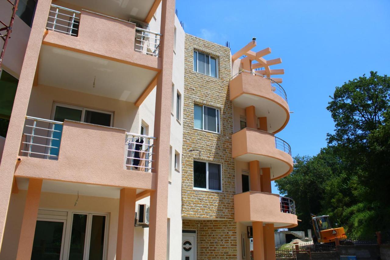 Guest House Koliqi - Hotel & Apartments Ulcinj Zewnętrze zdjęcie