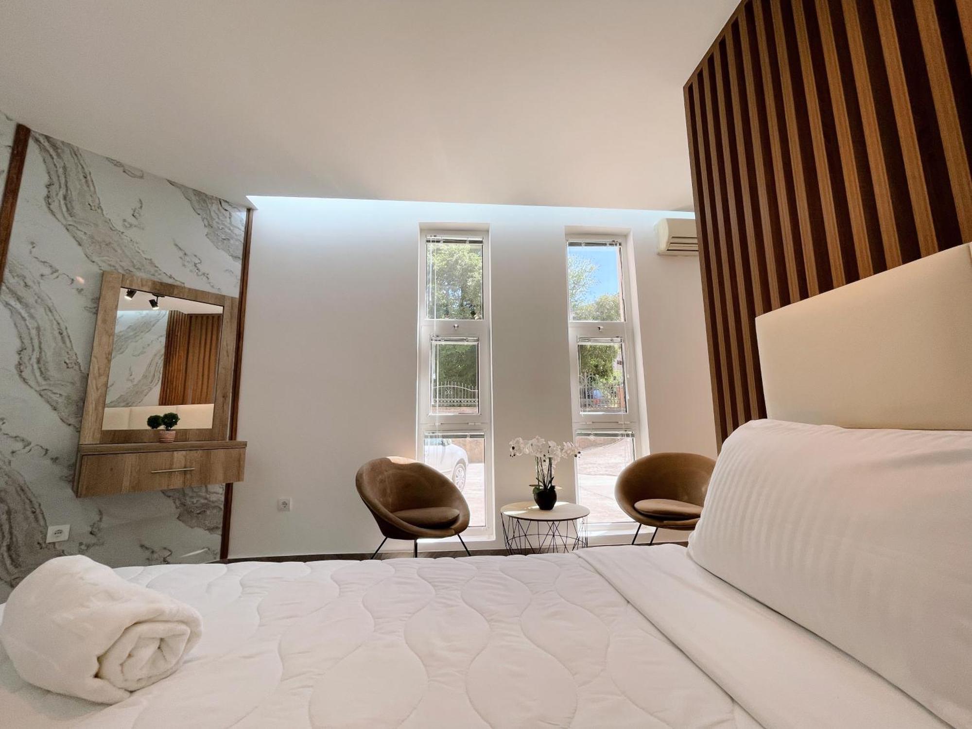 Guest House Koliqi - Hotel & Apartments Ulcinj Zewnętrze zdjęcie