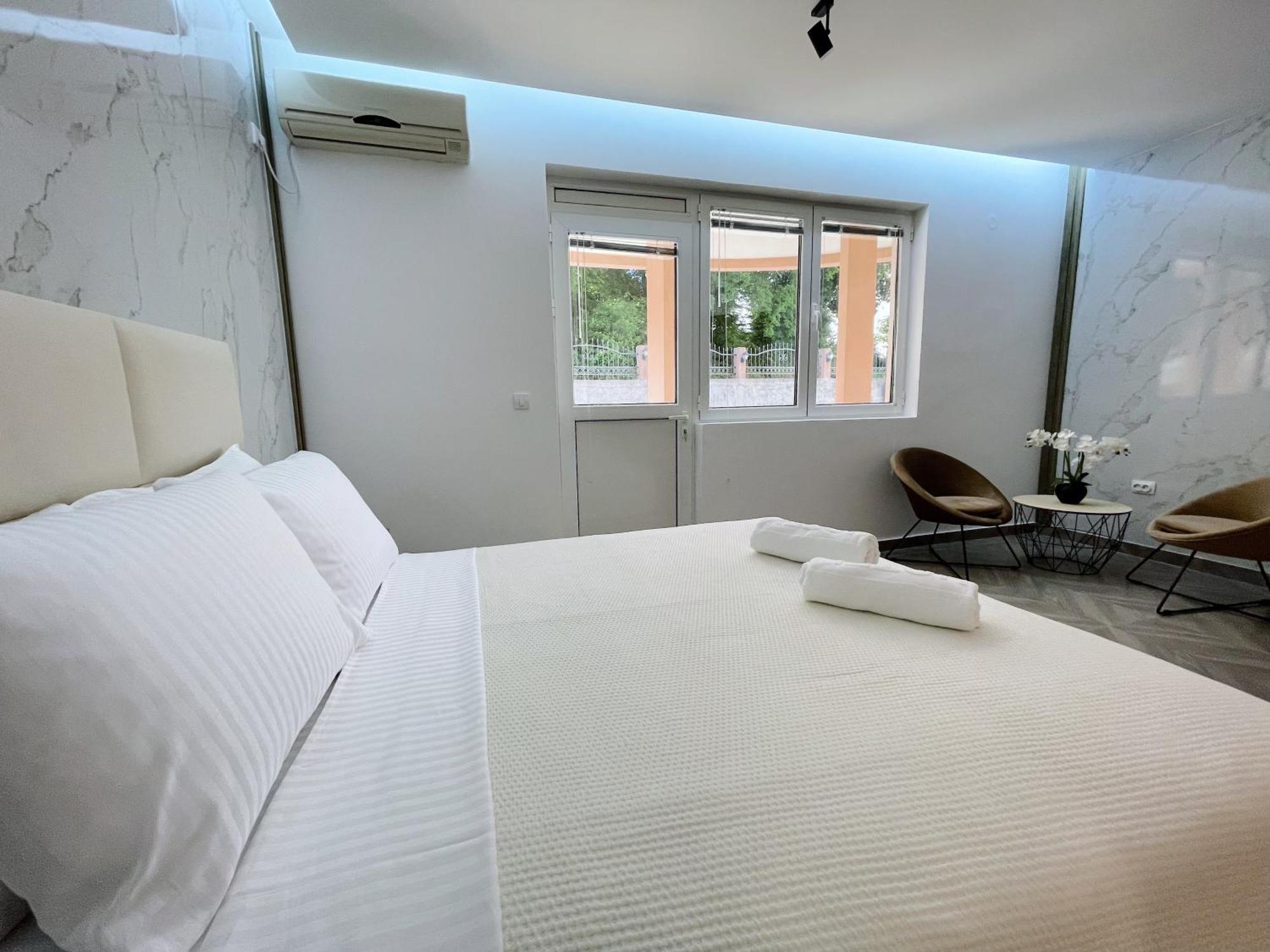 Guest House Koliqi - Hotel & Apartments Ulcinj Zewnętrze zdjęcie